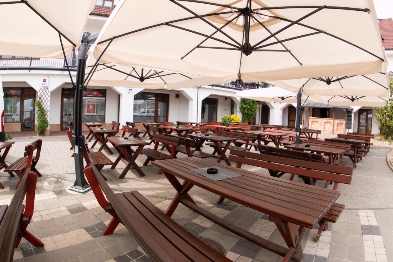 Hotel Slunecni Dvur Брно Екстер'єр фото